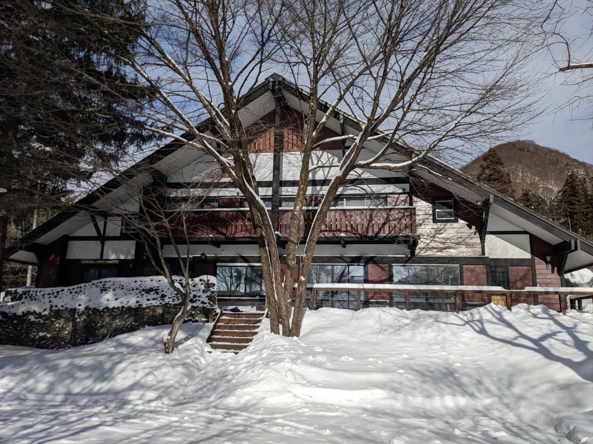 Tanigawa Valley Lodge & Coffee Roastery Минаками Экстерьер фото